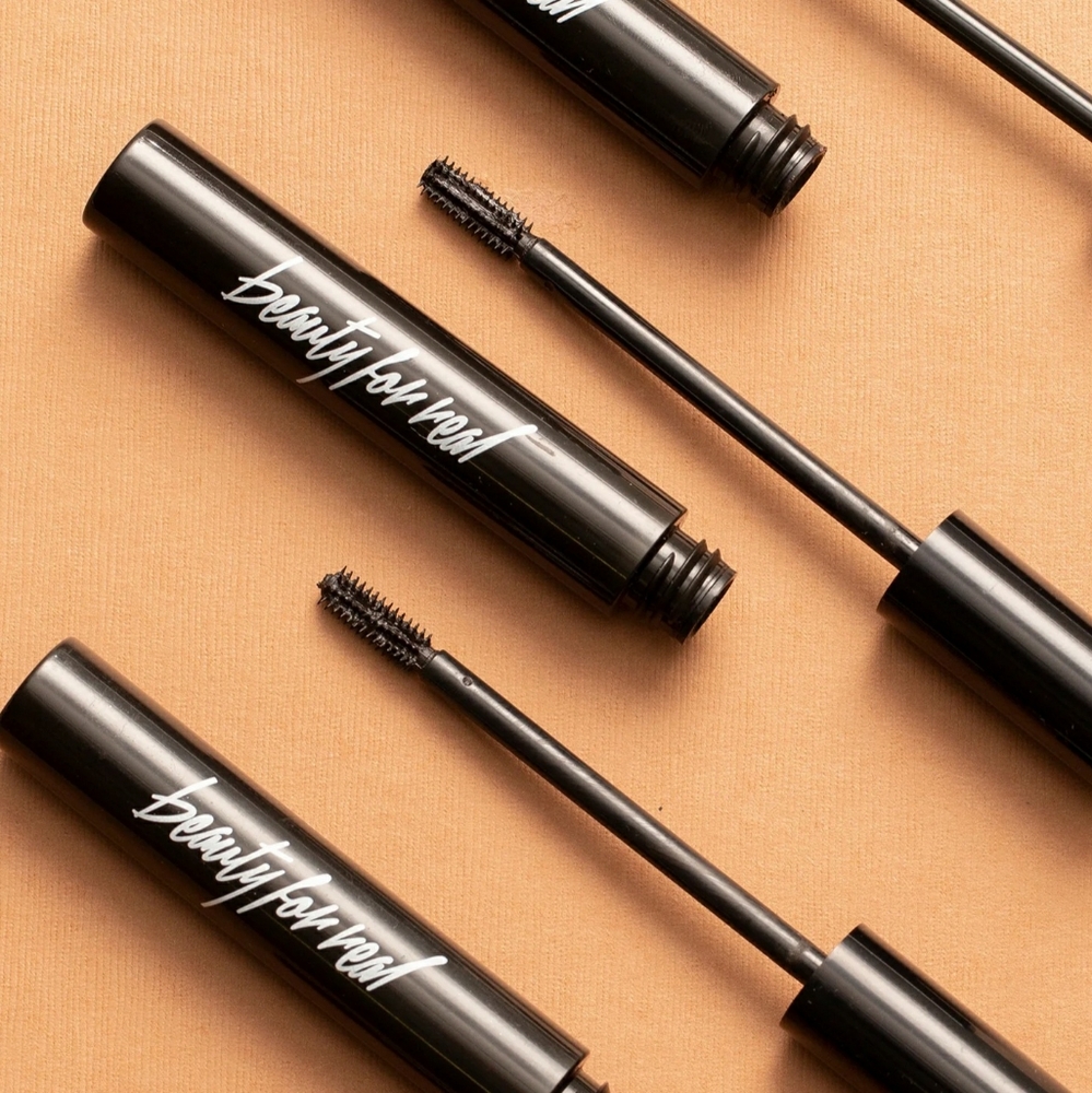 Beauty For Real Hi-Def Mascara Shade Black Full Size NWT